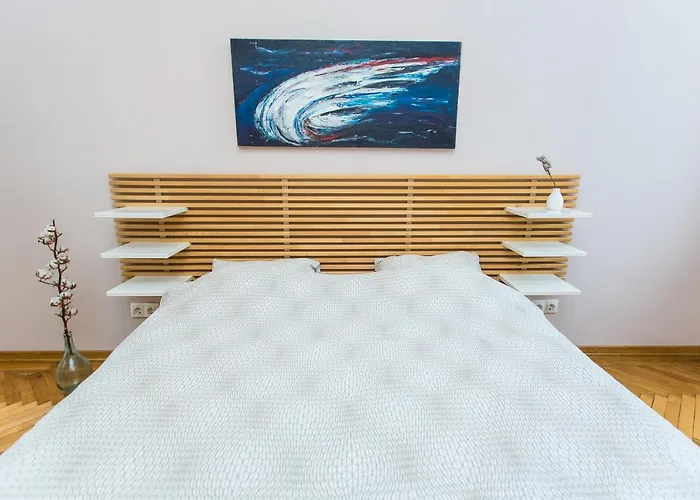 Light And Spacious On Gazova Str Apartment *